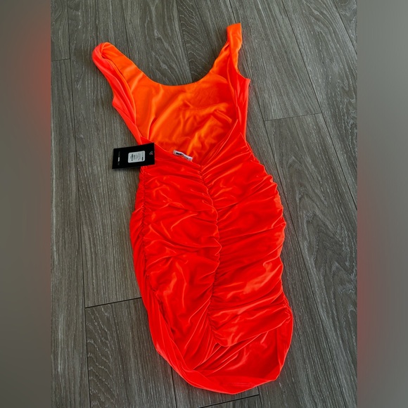 FASHION NOVA Fun For One Ruched Mini Dress - Picture 5 of 6